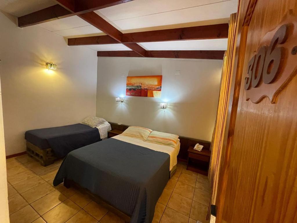Hotel Plaza Colon Arica Exterior photo